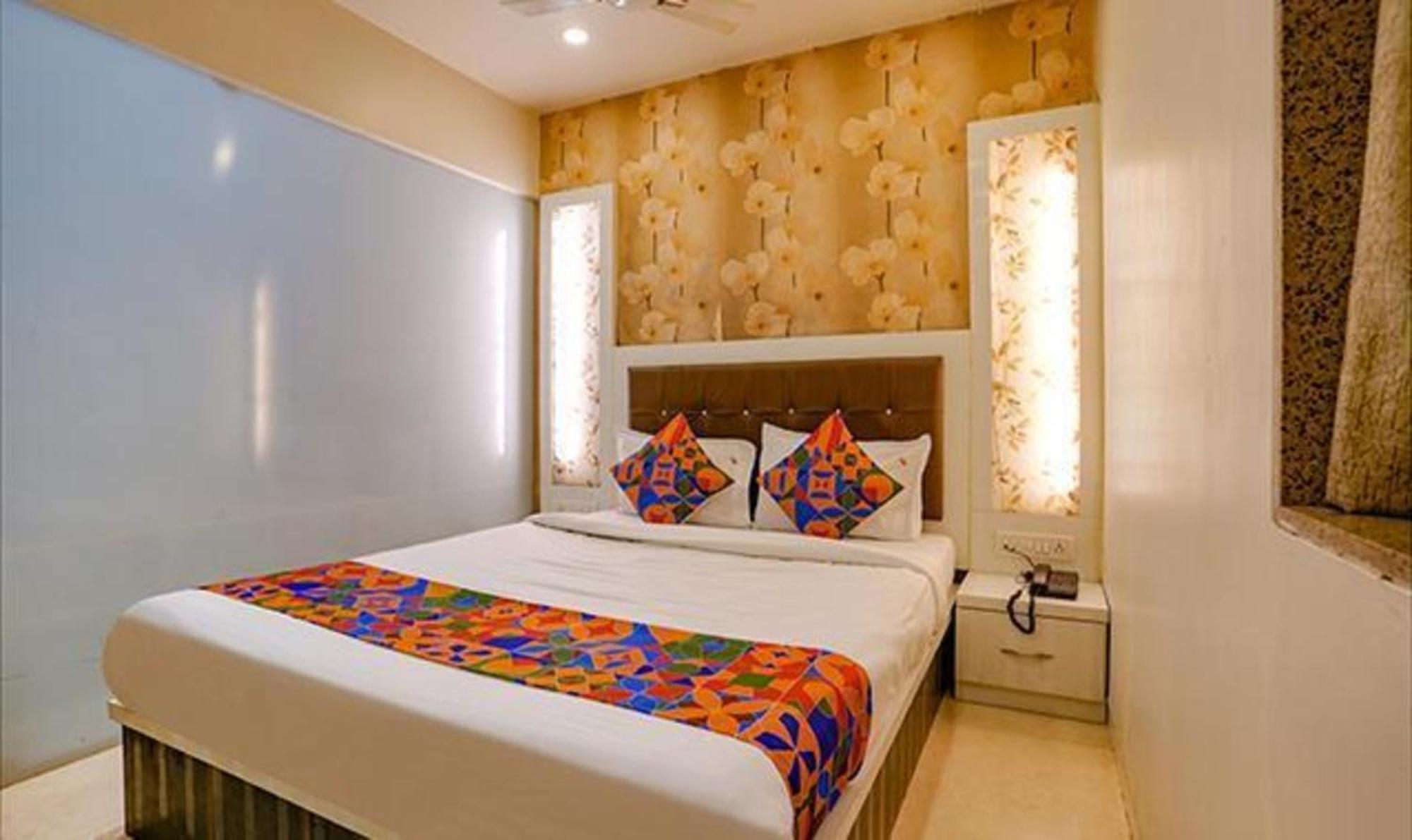 FabHotel Veera Residency Bombay Exterior foto