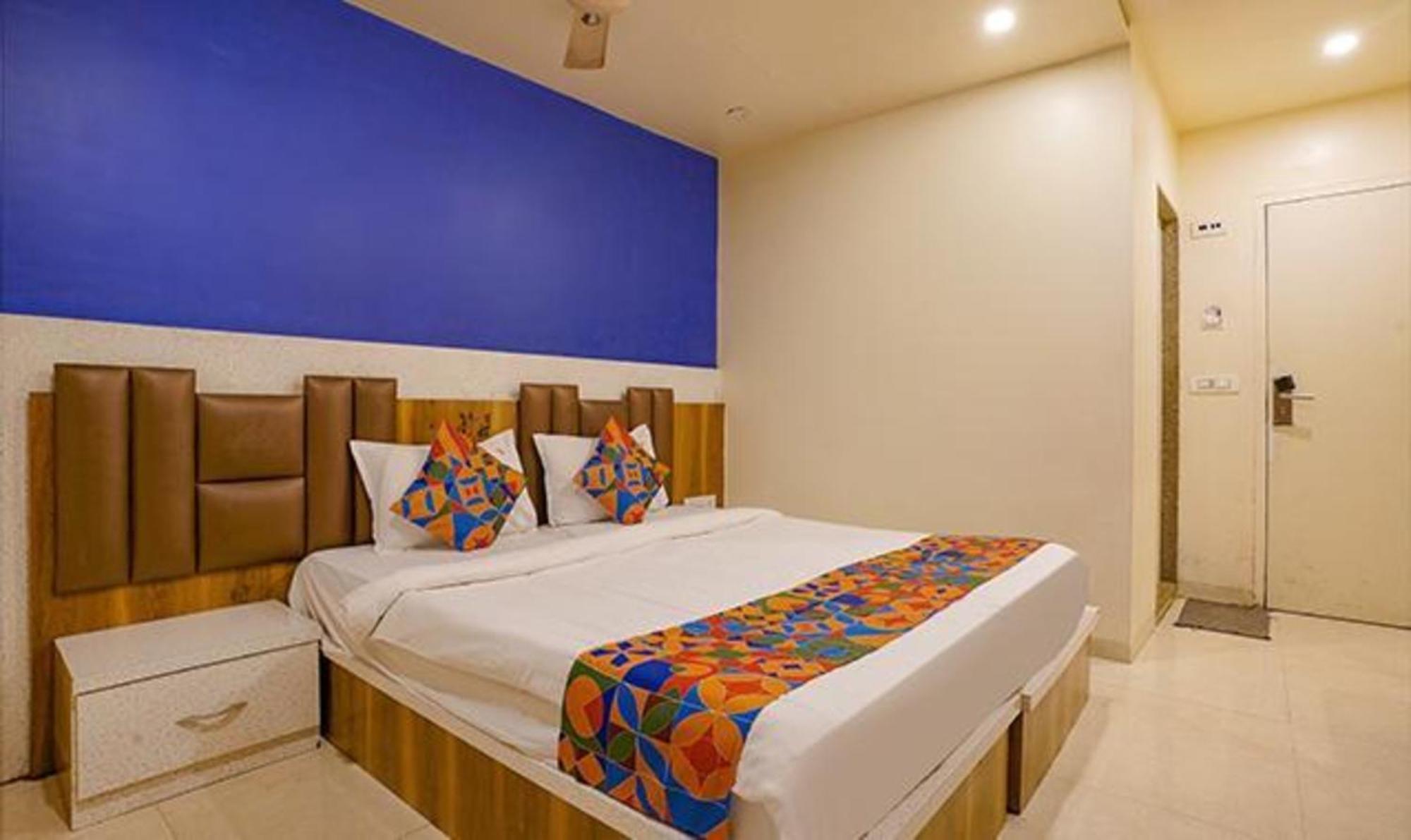 FabHotel Veera Residency Bombay Exterior foto