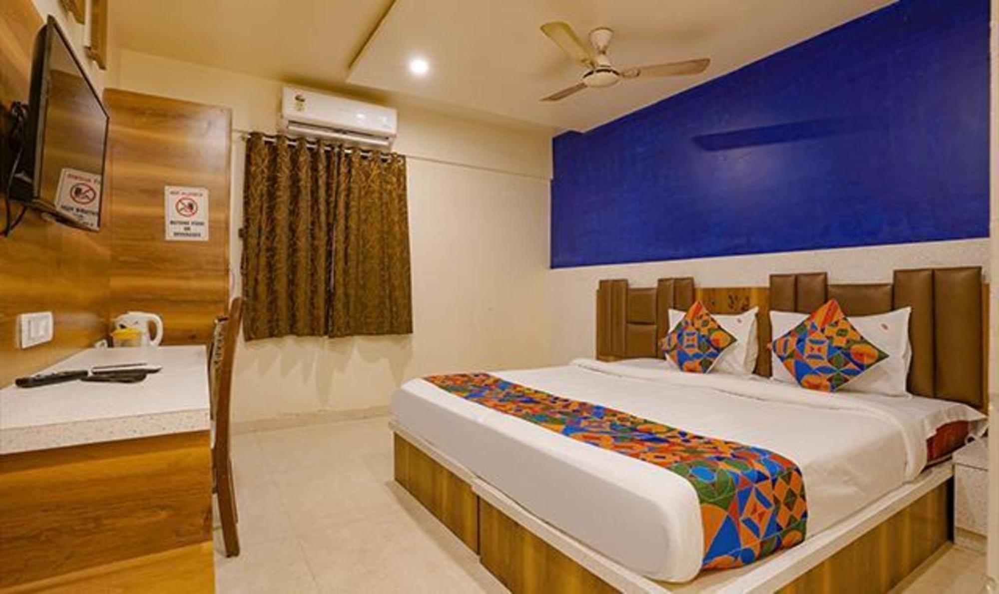 FabHotel Veera Residency Bombay Exterior foto