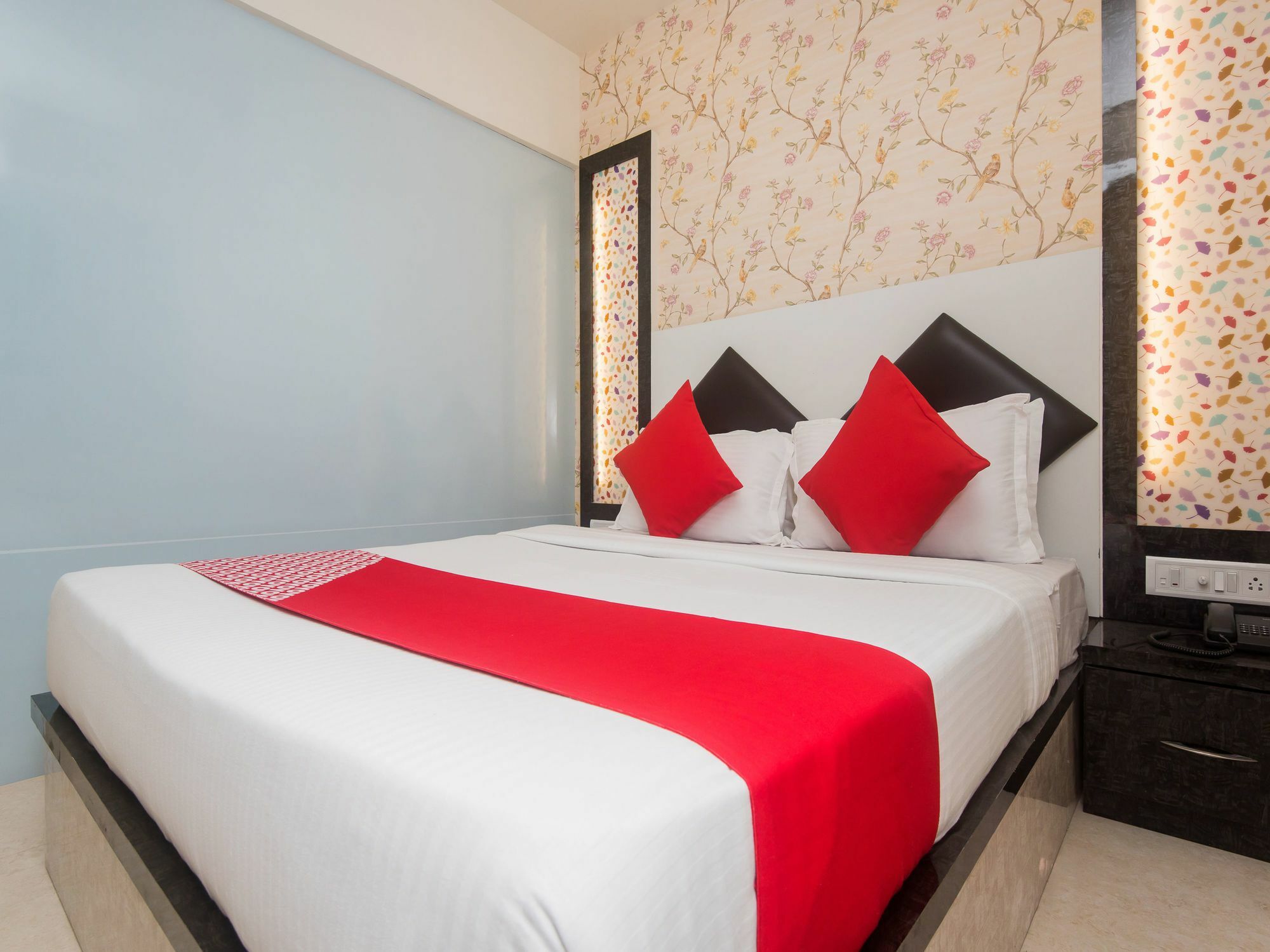 FabHotel Veera Residency Bombay Exterior foto